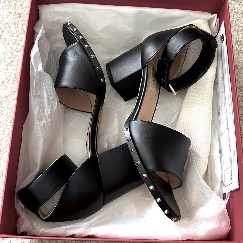 Valentino Rock Stud Sandals size Euro 38